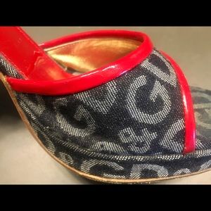 Signature D&G Platform Denim Heels